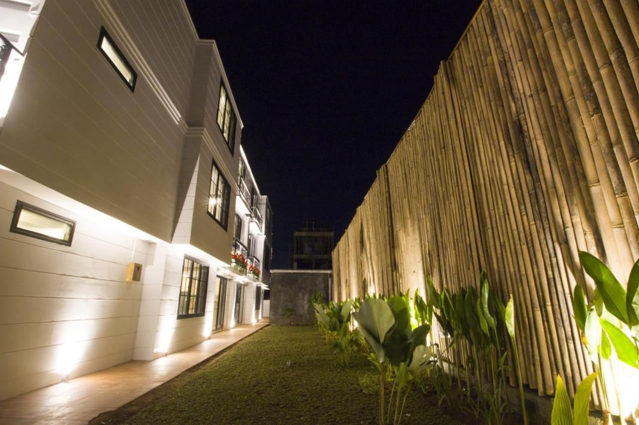 Hotel Pamela Bali Kerobokan Exterior foto